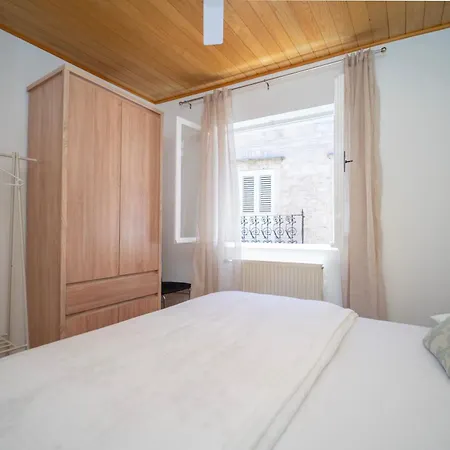 Lotre Ana Apartment *